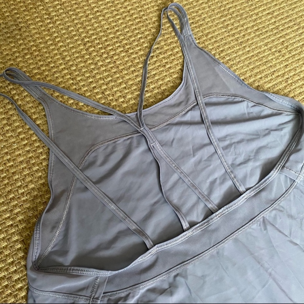 Bundle Lululemon Tanks - image 6